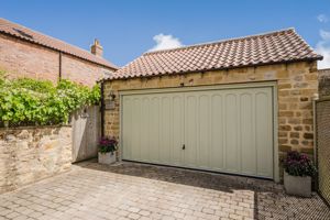 Garaging- click for photo gallery